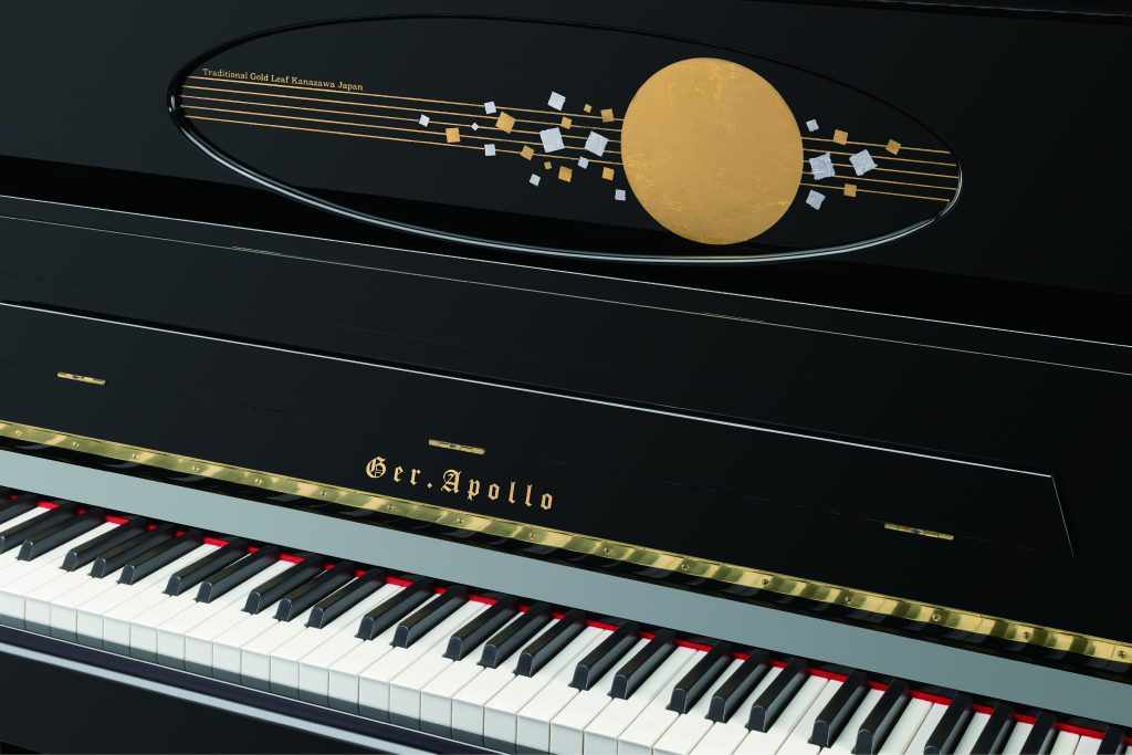 豊富な通販国産東洋ピアノ(アポロ系)　黒ツヤあり　猫足 アップライトピアノ